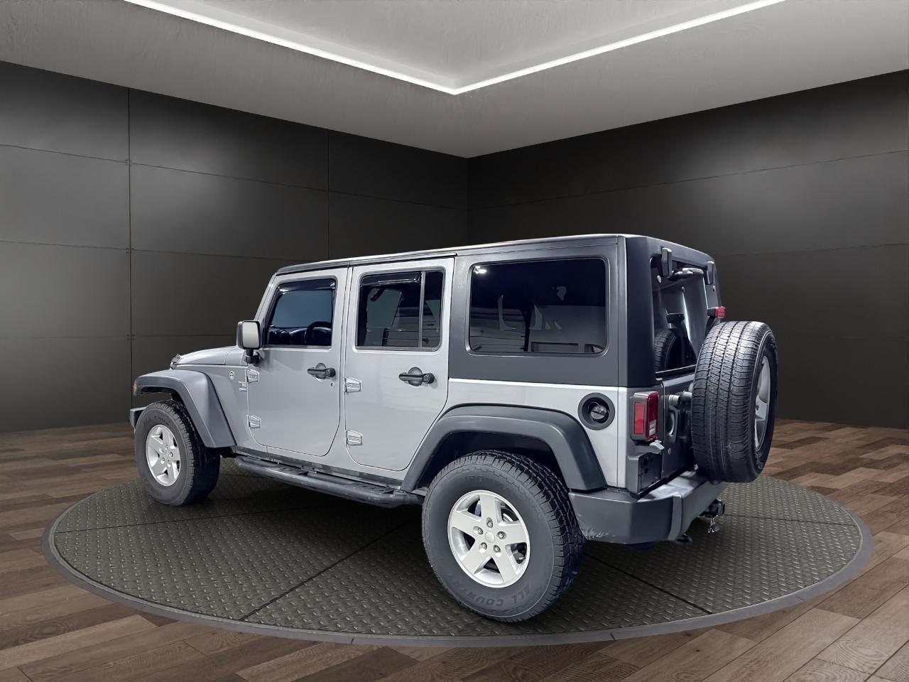 Jeep Wrangler Unlimited 4WD 4dr Sport 2016