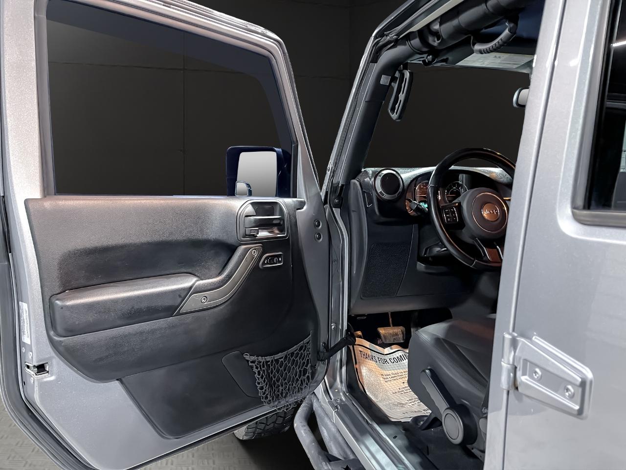 Jeep Wrangler Unlimited 4WD 4dr Sport 2016