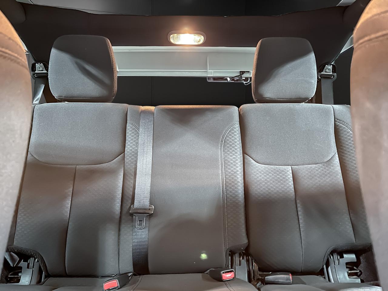 Jeep Wrangler Unlimited 4WD 4dr Sport 2016