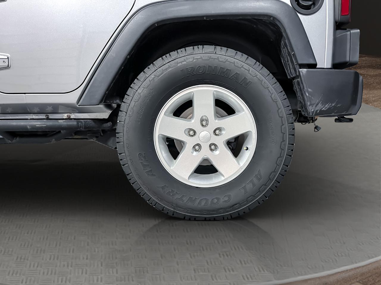 Jeep Wrangler Unlimited 4WD 4dr Sport 2016