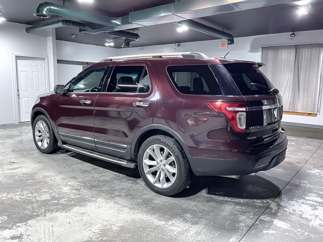 Ford Explorer 4WD 4dr Limited 2011