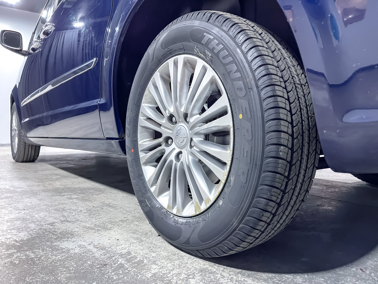 Chrysler Town & Country 4dr Wgn Touring-L 2016