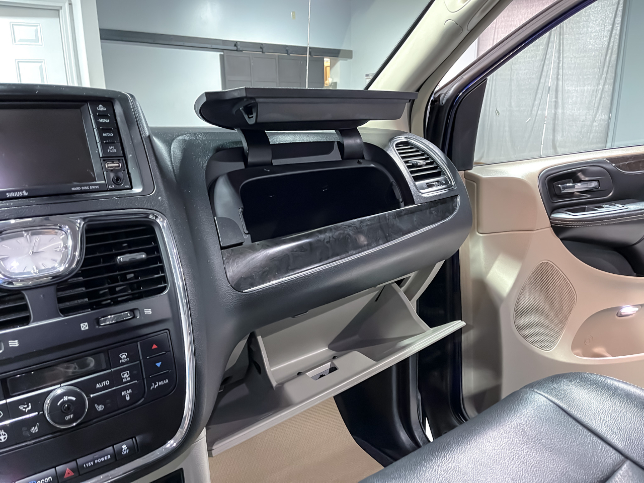 Chrysler Town & Country 4dr Wgn Touring-L 2016