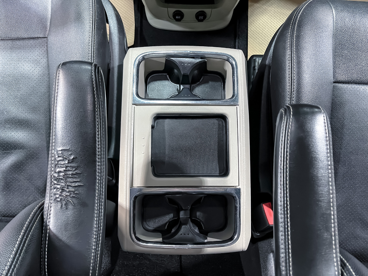 Chrysler Town & Country 4dr Wgn Touring-L 2016