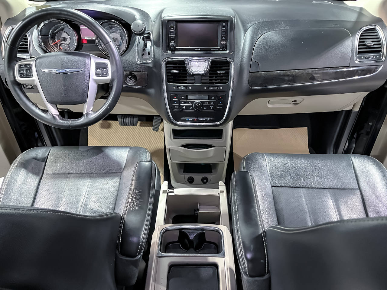 Chrysler Town & Country 4dr Wgn Touring-L 2016