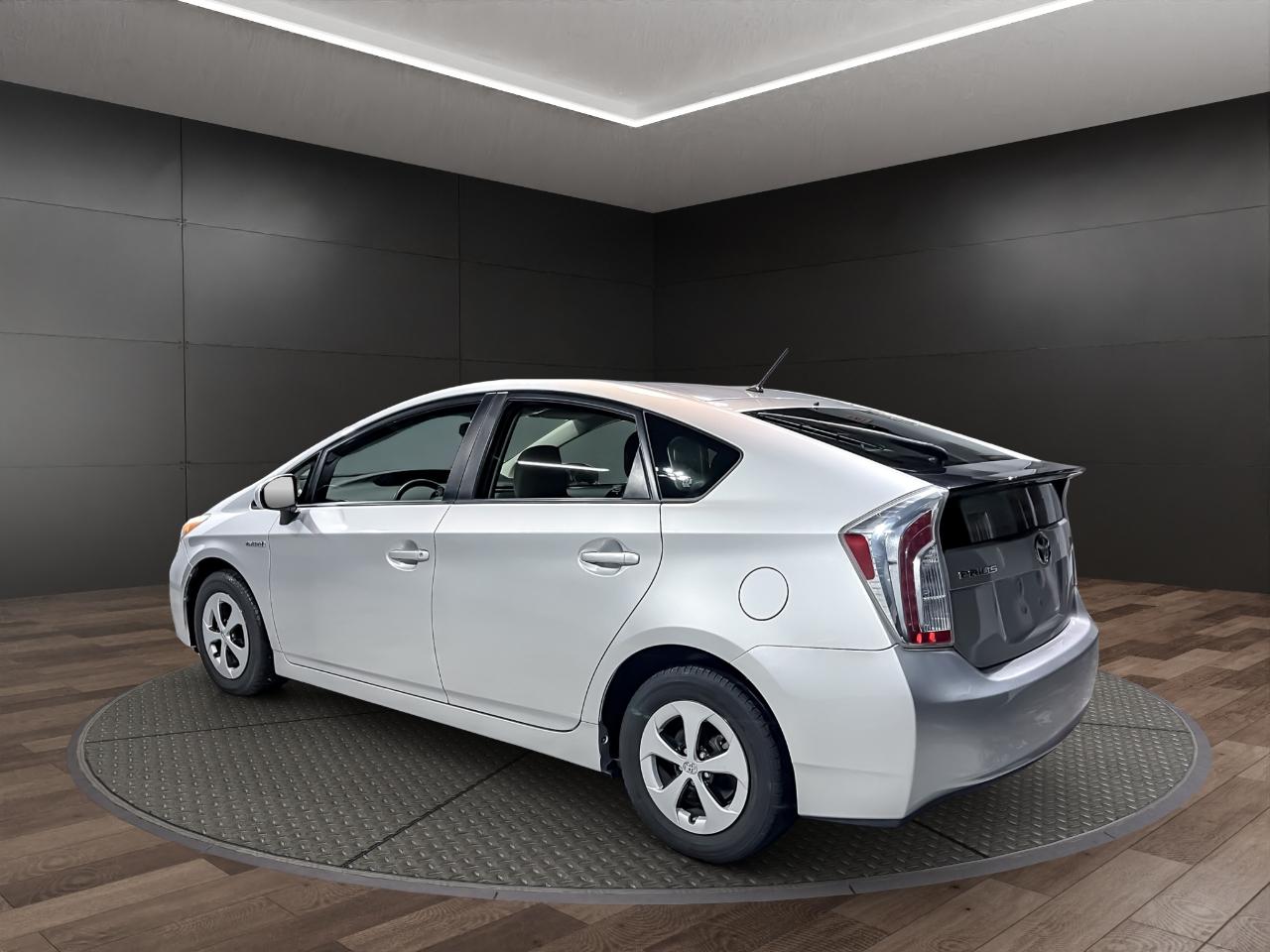 Toyota Prius 5dr HB Persona (Natl) 2013
