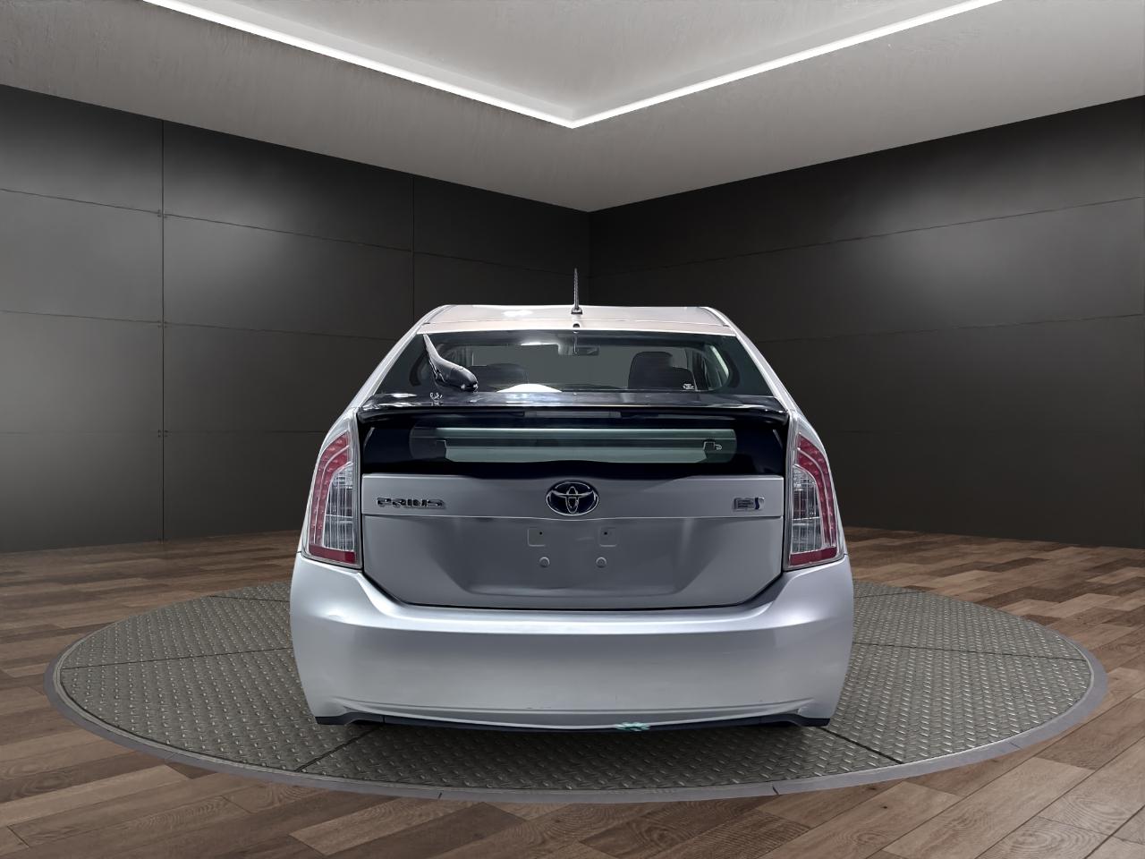 Toyota Prius 5dr HB Persona (Natl) 2013