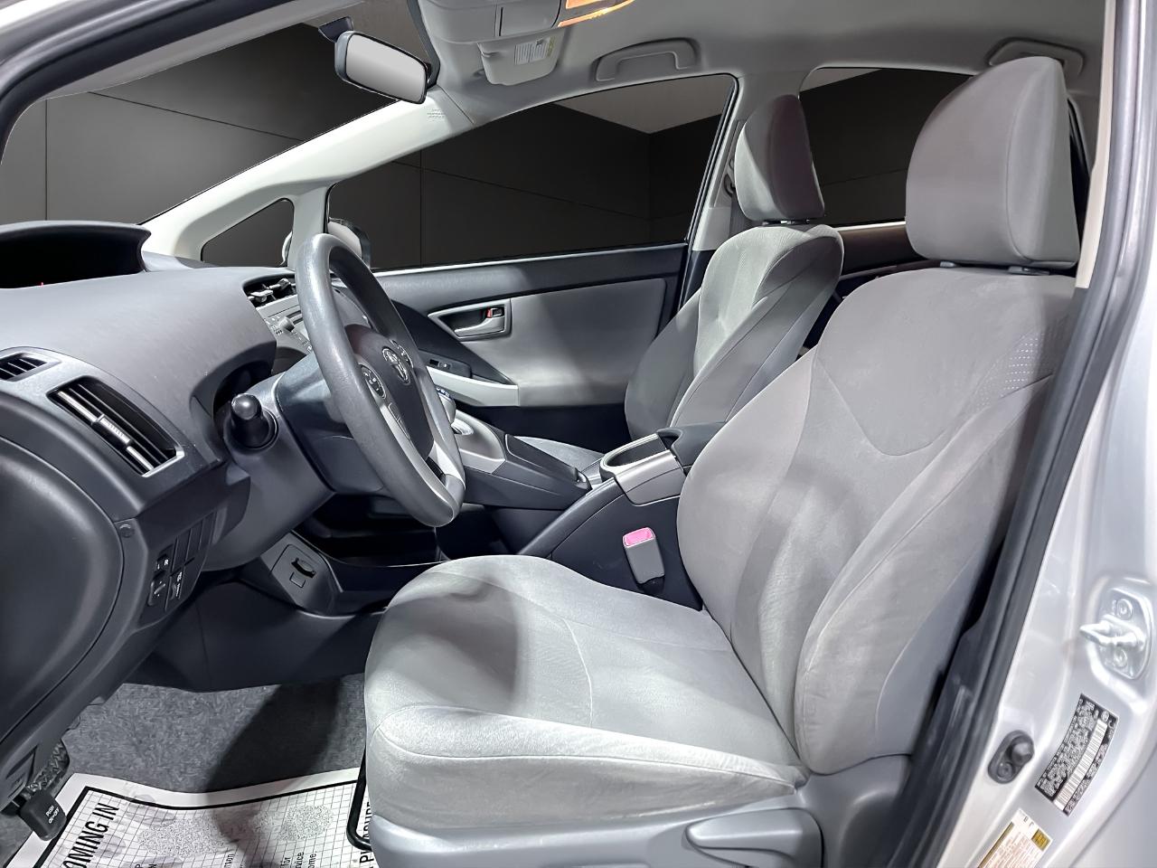 Toyota Prius 5dr HB Persona (Natl) 2013