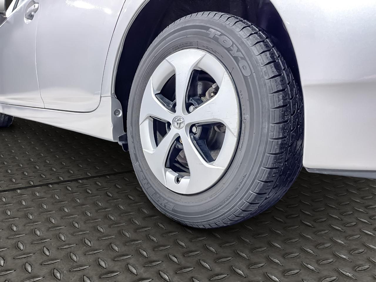 Toyota Prius 5dr HB Persona (Natl) 2013