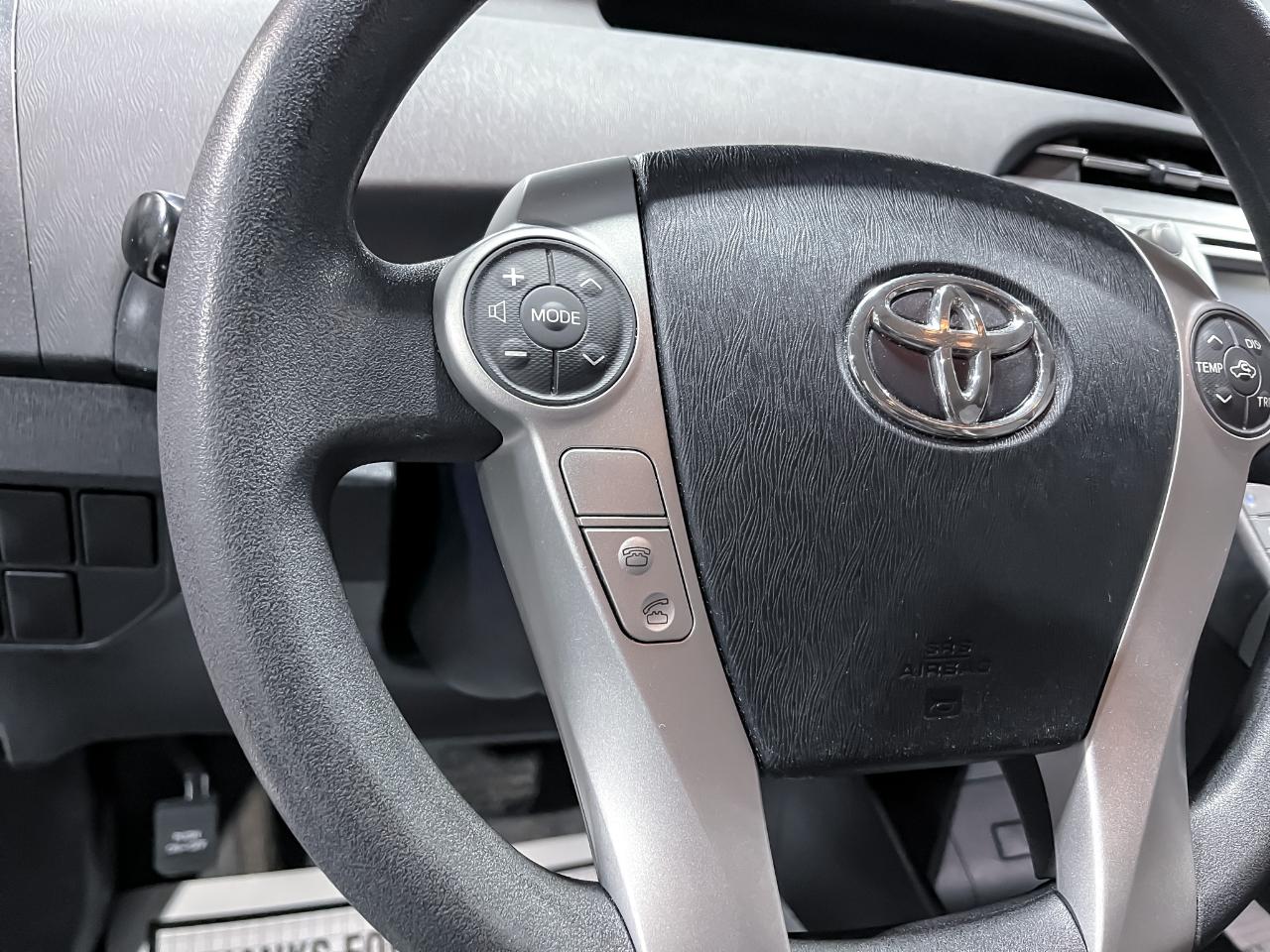 Toyota Prius 5dr HB Persona (Natl) 2013