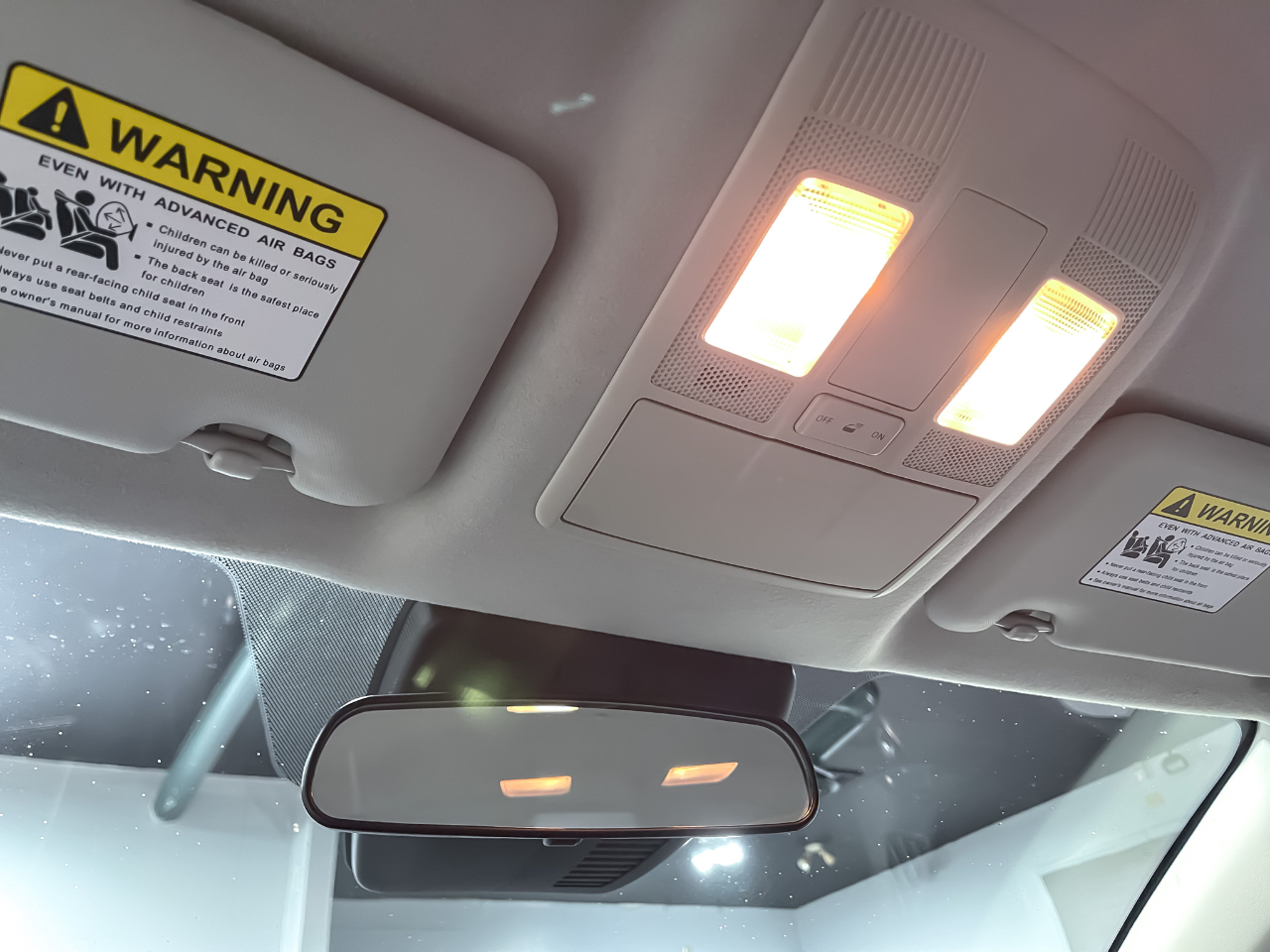 Toyota Yaris iA Auto (Natl) 2018