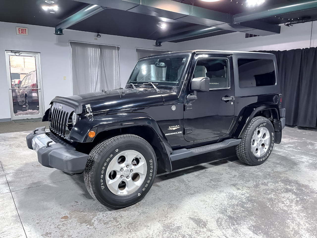 Jeep Wrangler 4WD 2dr Sahara 2015