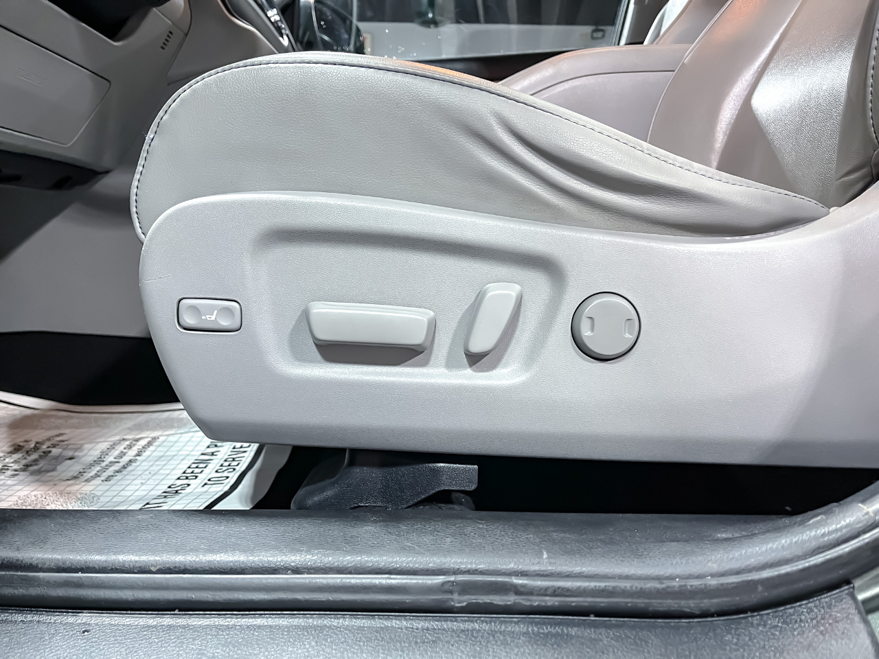 Toyota Highlander XLE V6 AWD (Natl) 2019