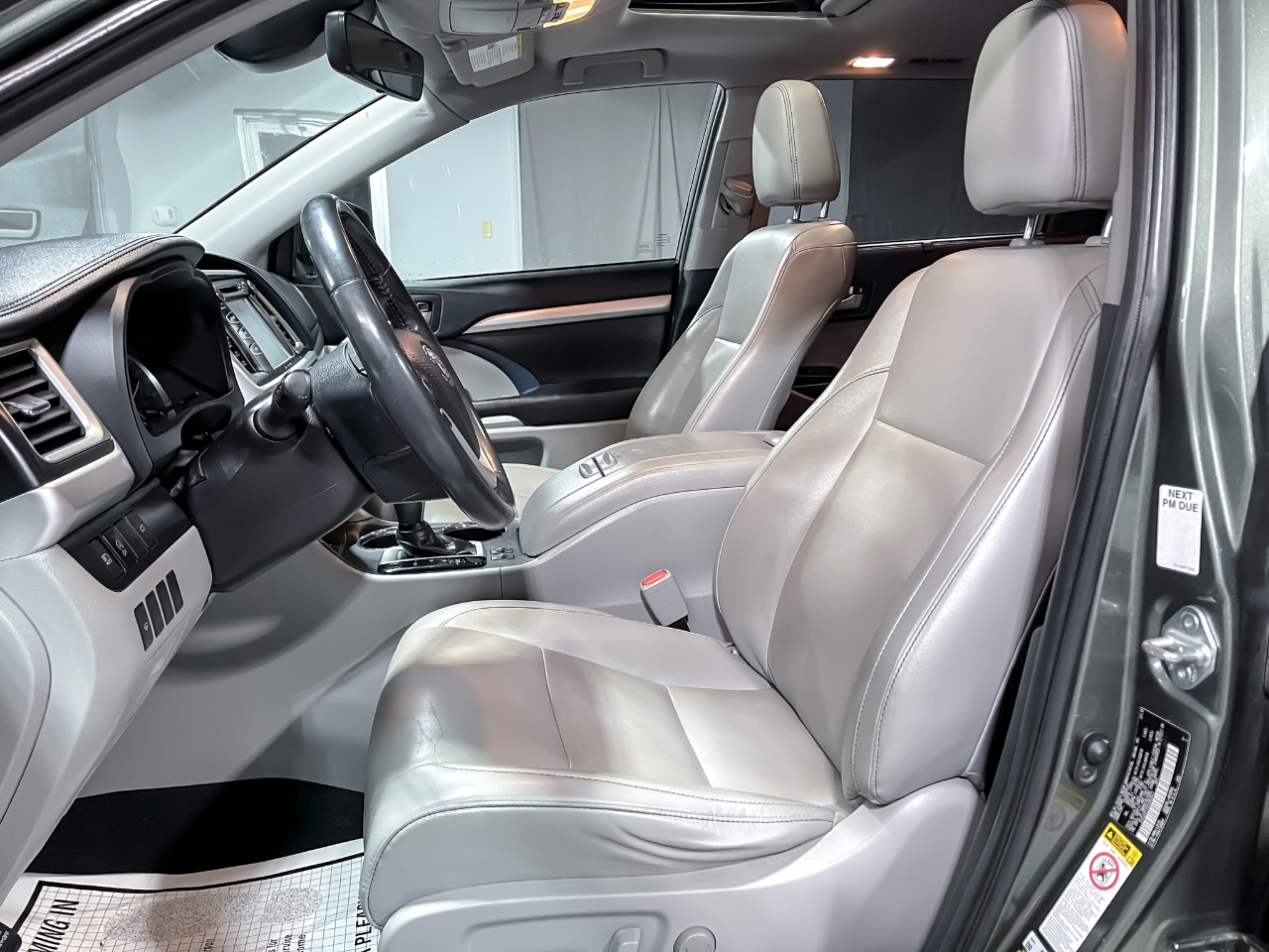 Toyota Highlander XLE V6 AWD (Natl) 2019