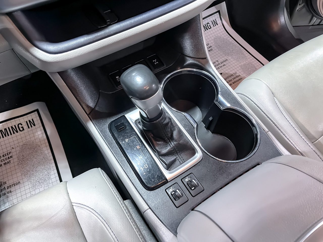 Toyota Highlander XLE V6 AWD (Natl) 2019