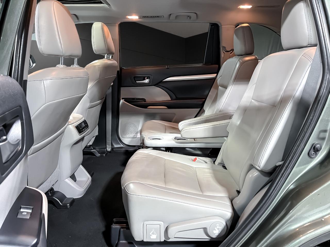 Toyota Highlander XLE V6 AWD (Natl) 2019