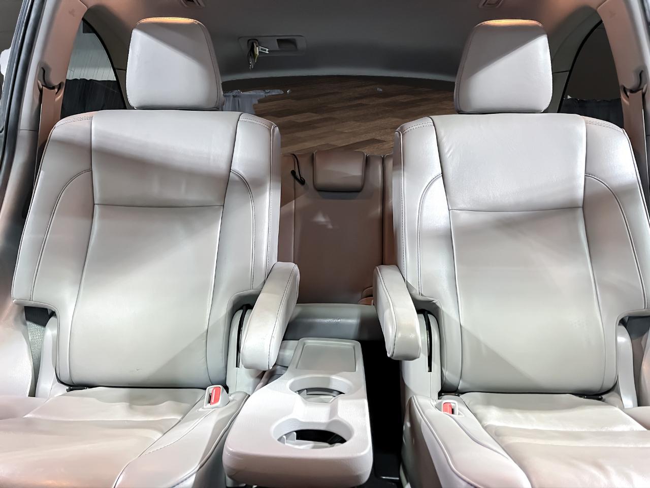 Toyota Highlander XLE V6 AWD (Natl) 2019