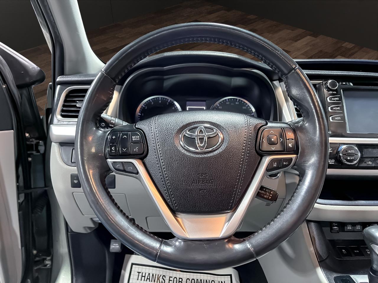 Toyota Highlander XLE V6 AWD (Natl) 2019