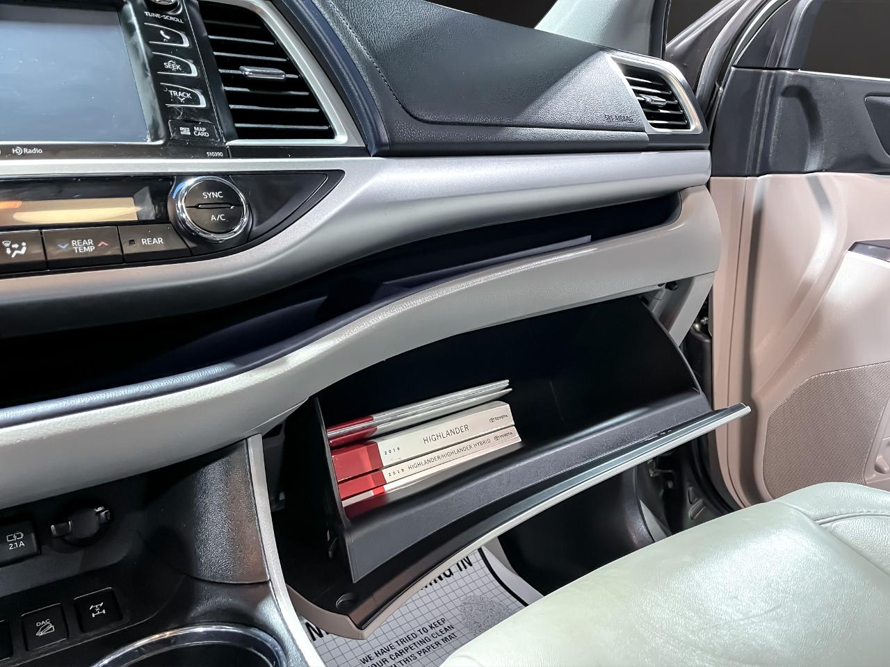 Toyota Highlander XLE V6 AWD (Natl) 2019