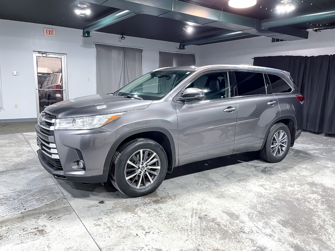 Toyota Highlander XLE V6 AWD (Natl) 2018