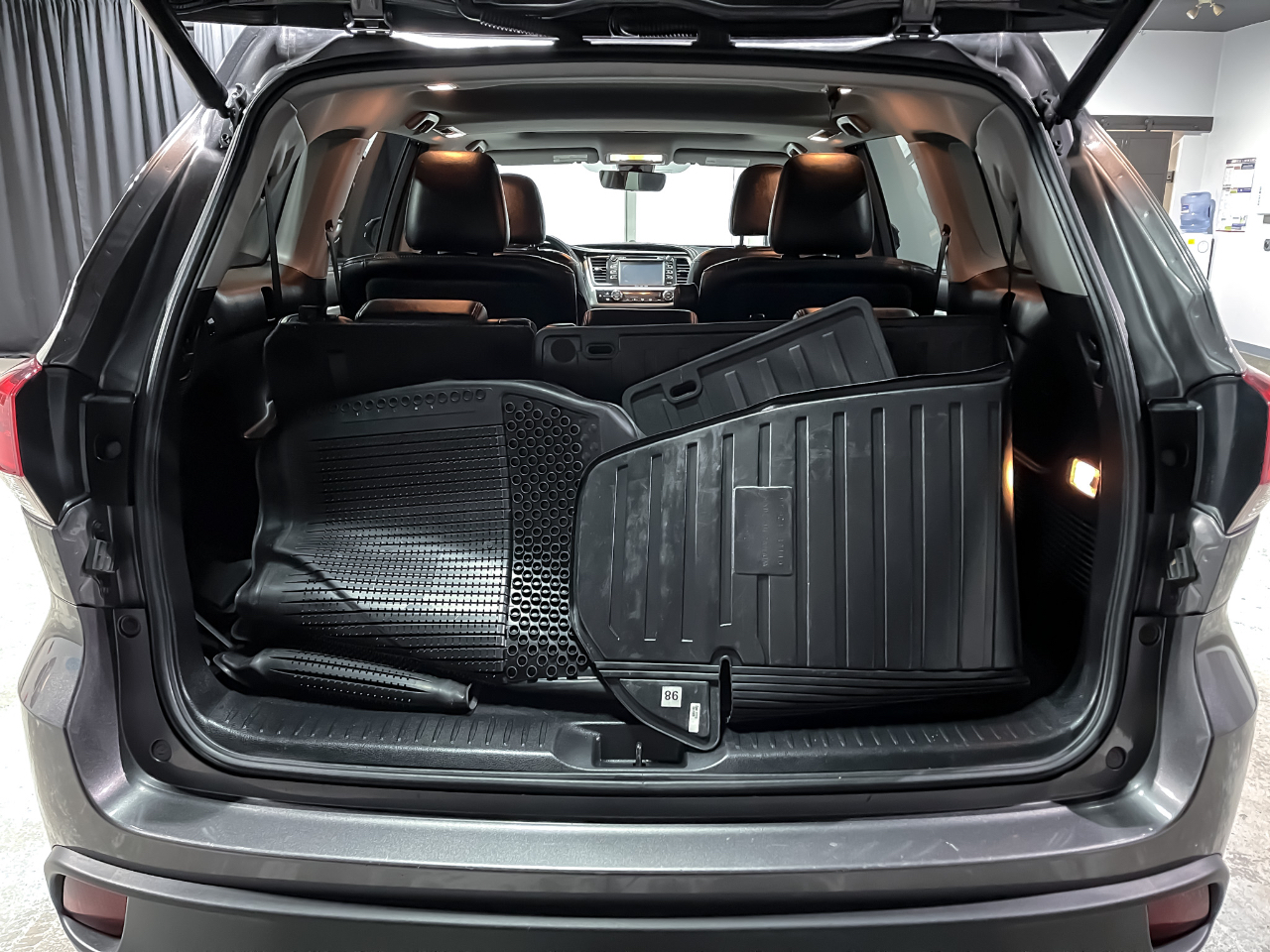 Toyota Highlander XLE V6 AWD (Natl) 2018