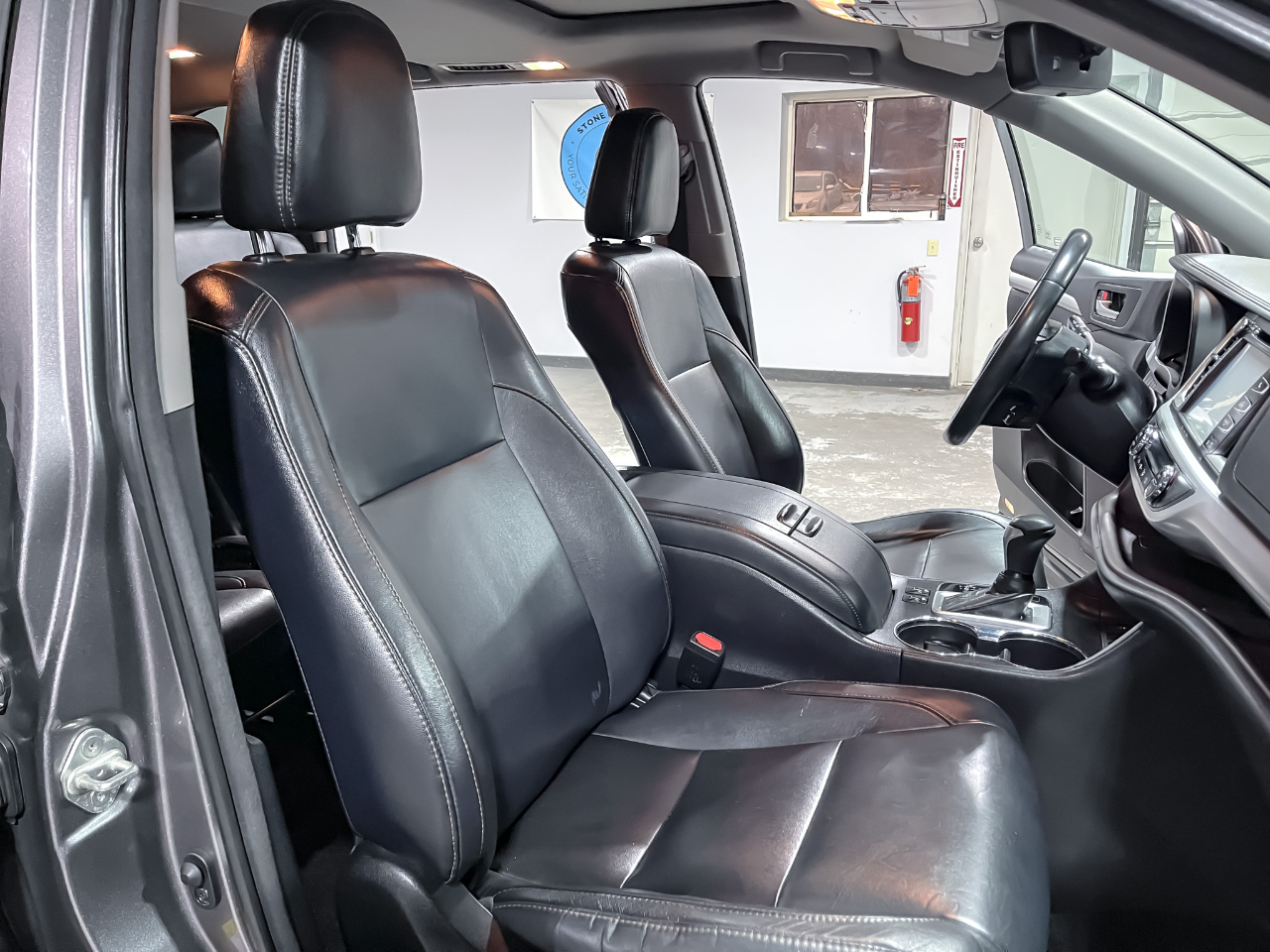 Toyota Highlander XLE V6 AWD (Natl) 2018