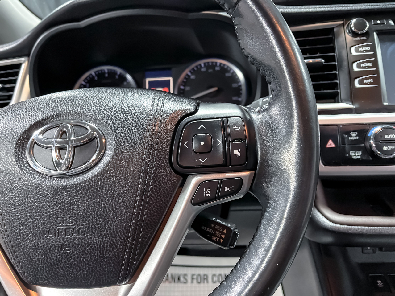 Toyota Highlander XLE V6 AWD (Natl) 2018