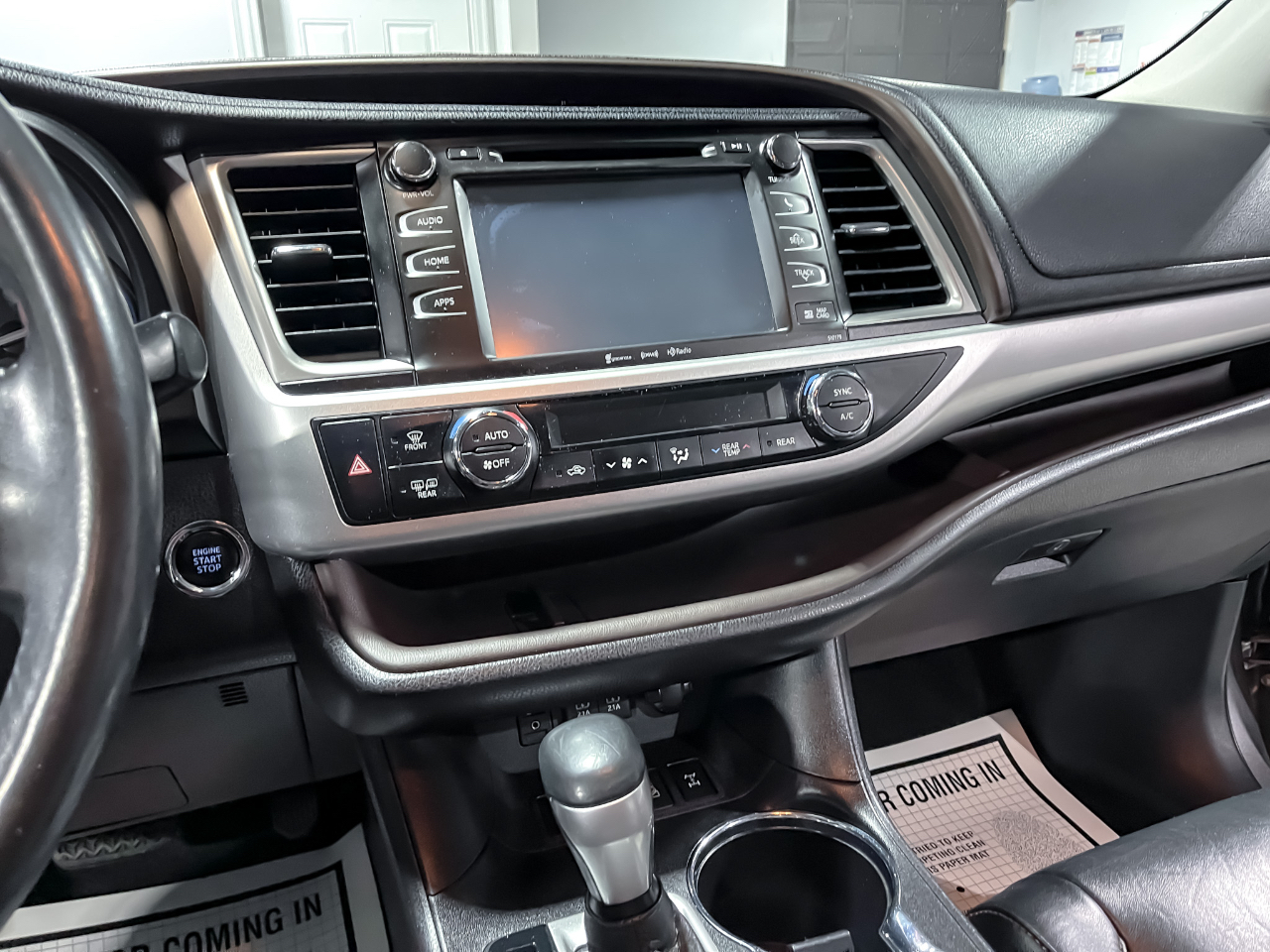 Toyota Highlander XLE V6 AWD (Natl) 2018