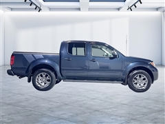 2021 Nissan Frontier 