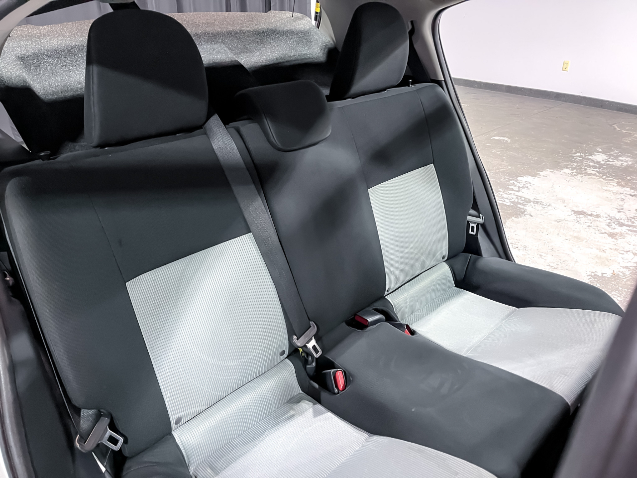 Toyota Prius c 5dr HB Three (Natl) 2012