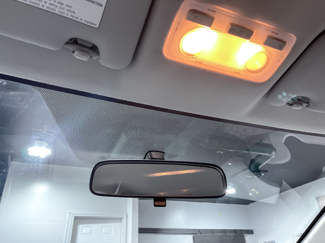 Toyota Prius c 5dr HB Three (Natl) 2012