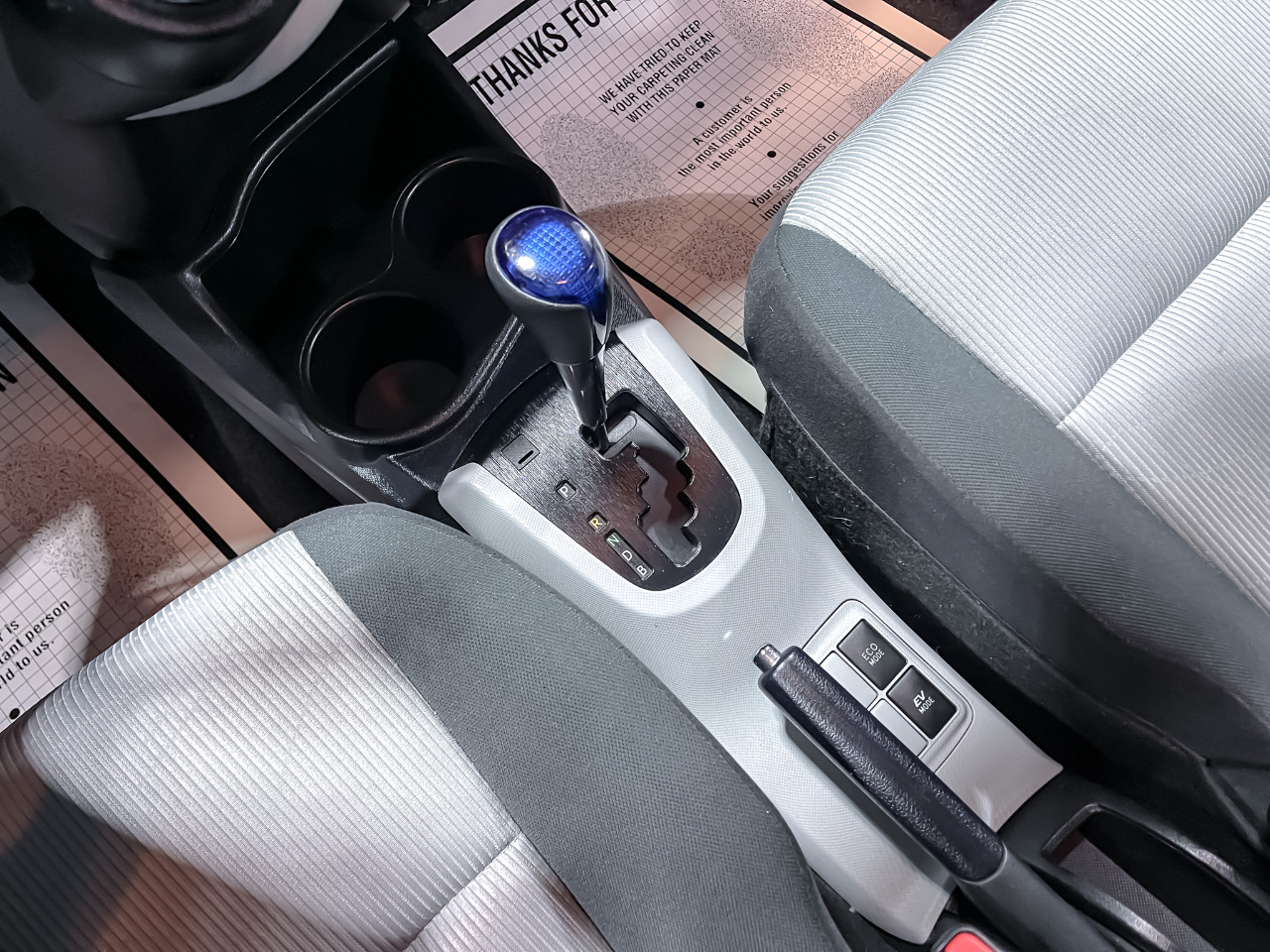 Toyota Prius c 5dr HB Three (Natl) 2012