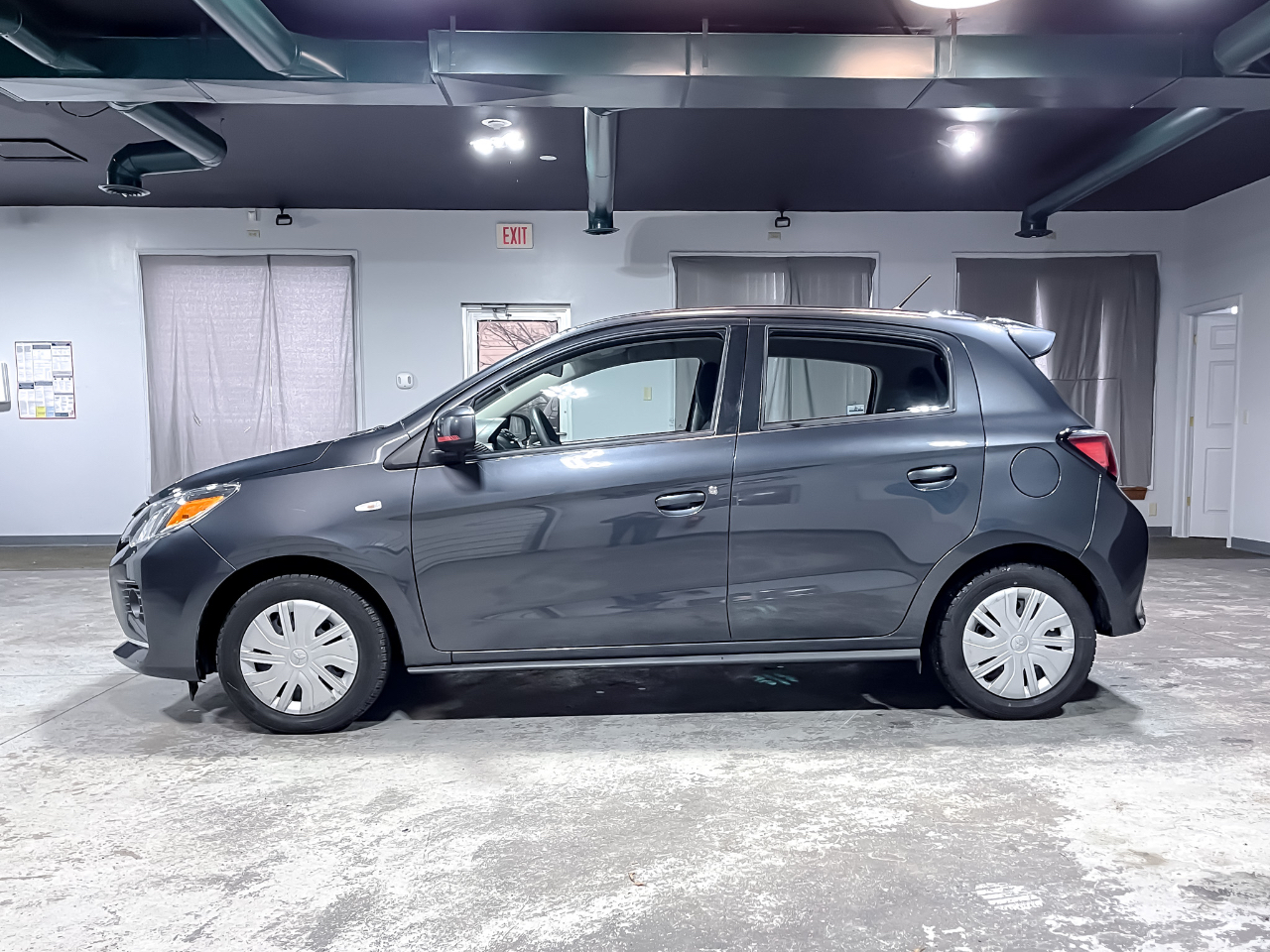 Mitsubishi Mirage ES CVT 2024