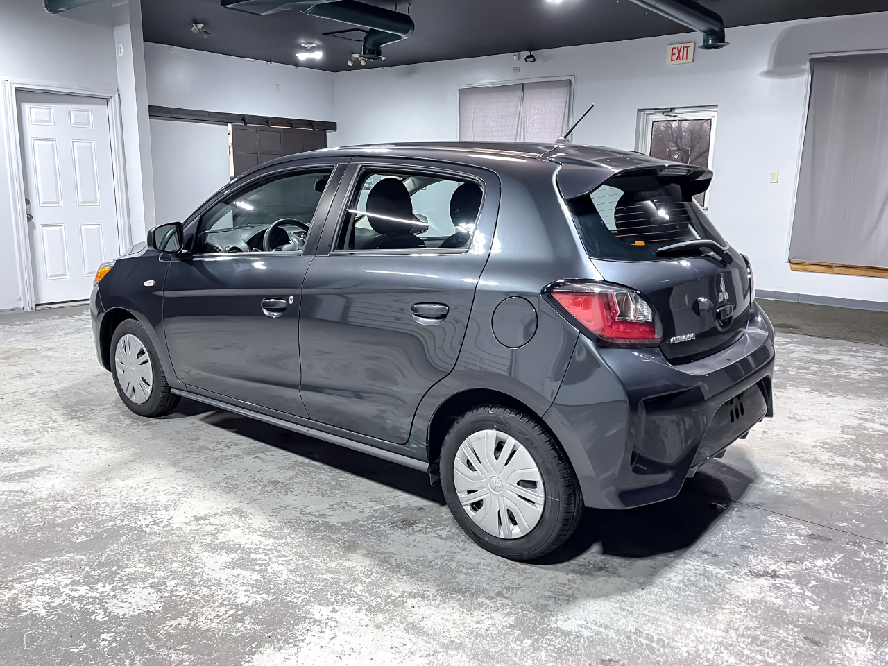 Mitsubishi Mirage ES CVT 2024