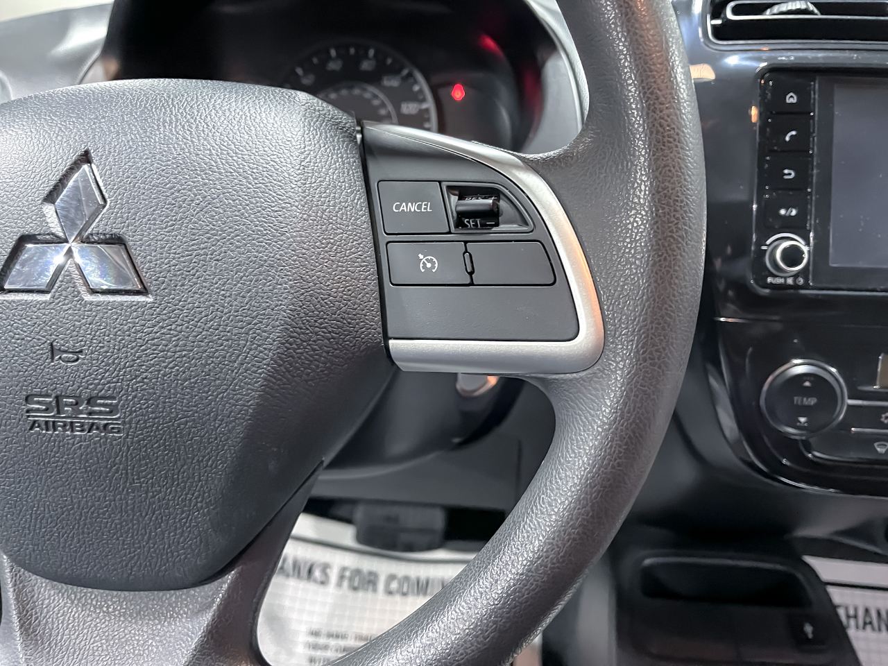 Mitsubishi Mirage ES CVT 2024