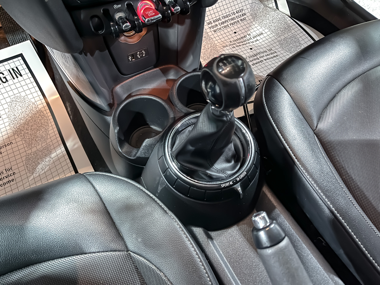 MINI Cooper Hardtop 4 Door 4dr HB 2015