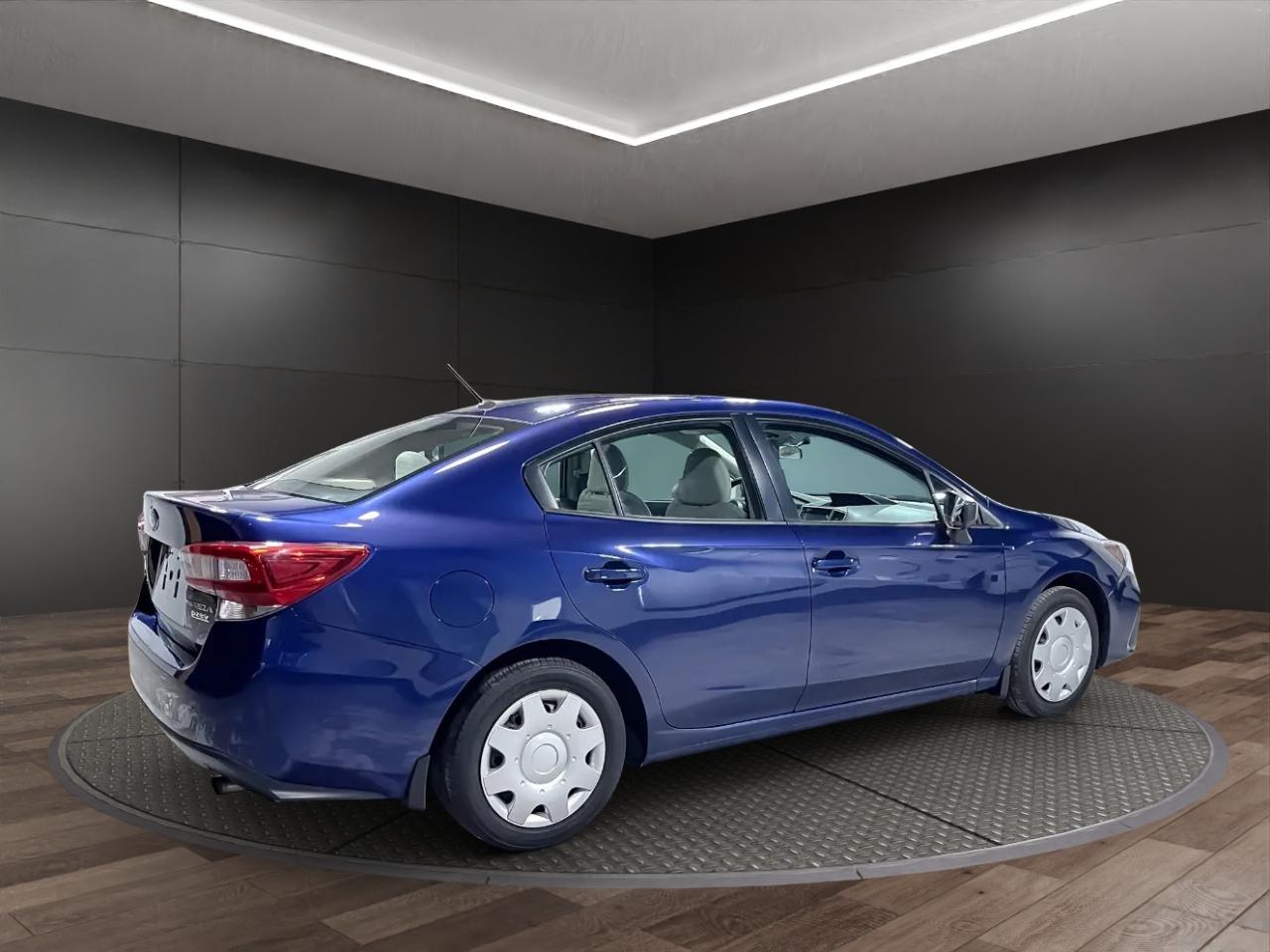 Subaru Impreza 2.0i 4-door CVT 2017