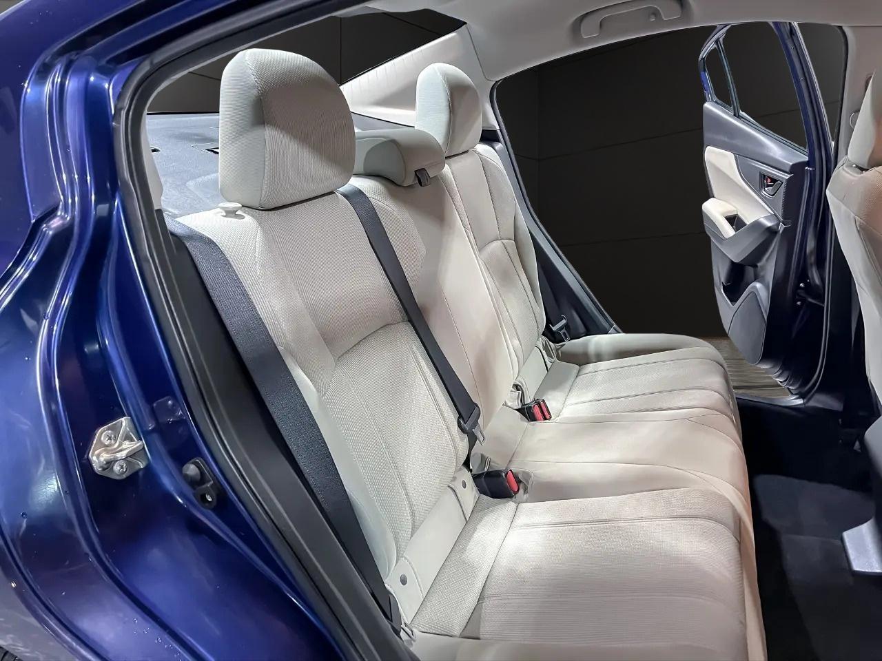 Subaru Impreza 2.0i 4-door CVT 2017