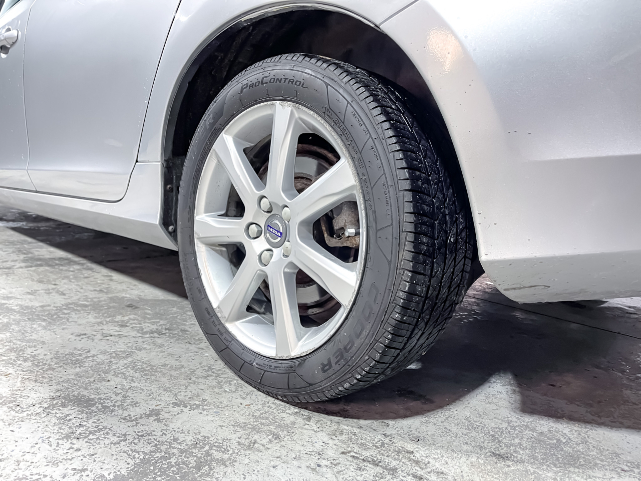 Volvo S60 4dr Sdn T5 Premier AWD 2016