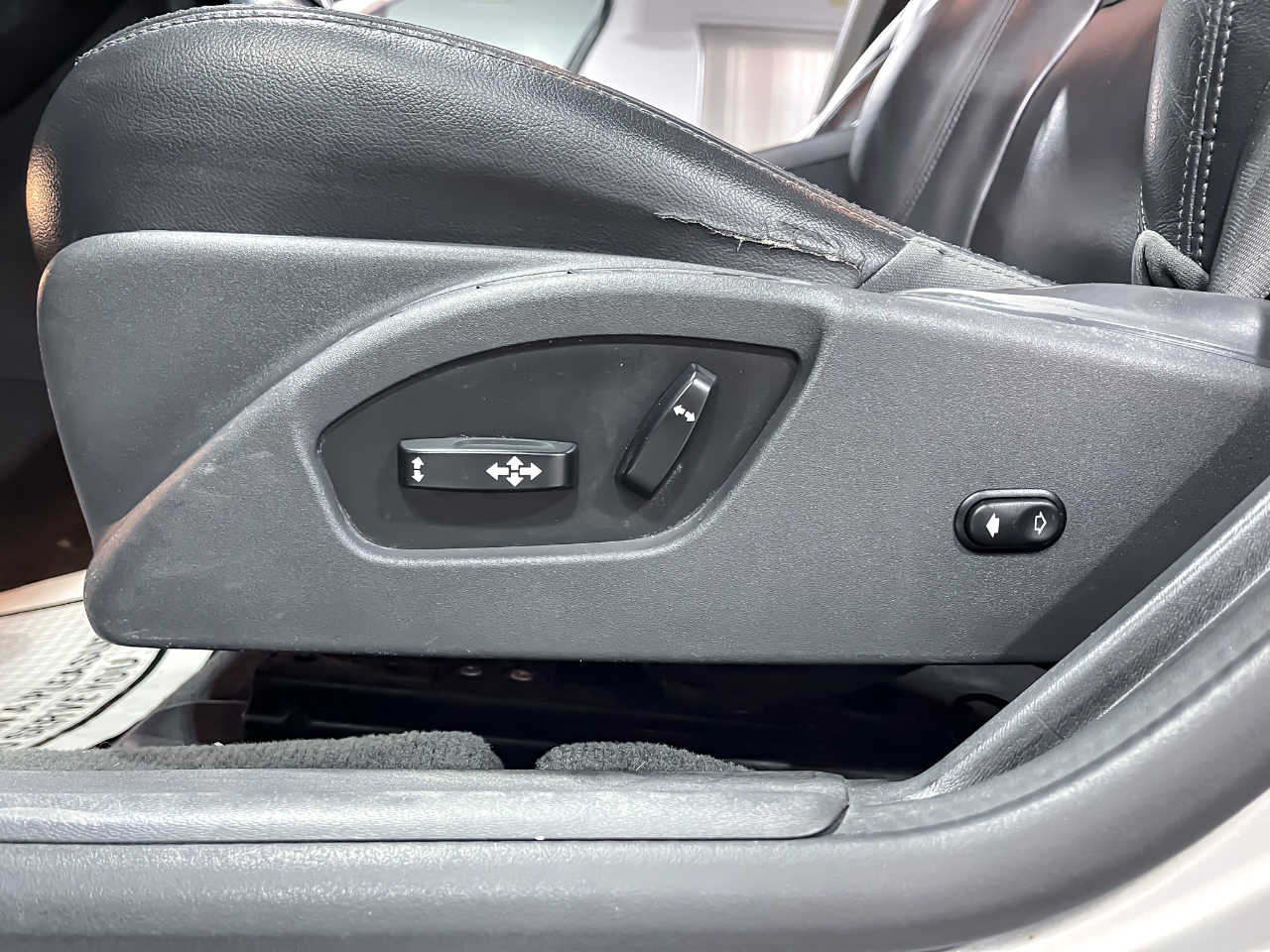 Volvo S60 4dr Sdn T5 Premier AWD 2016