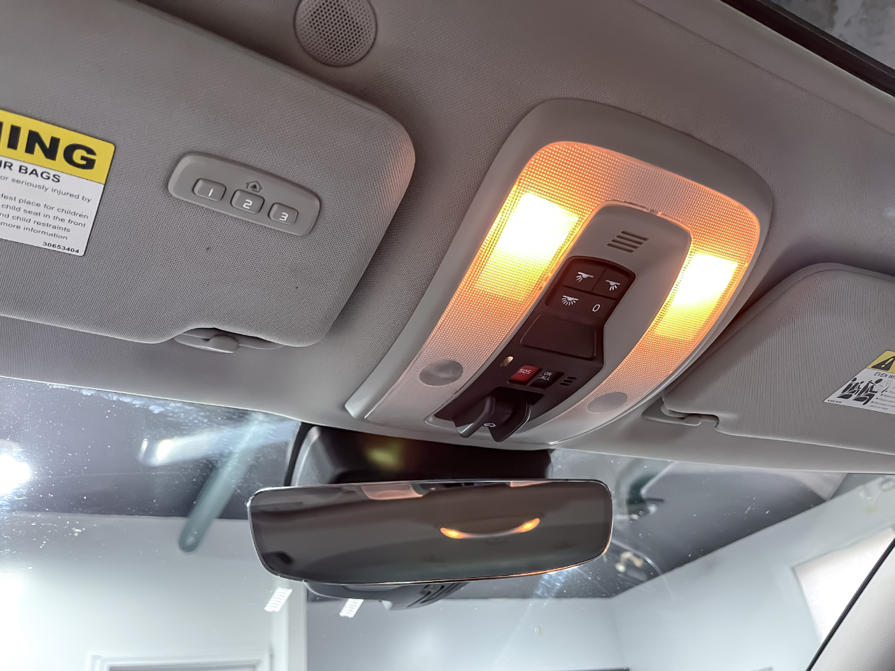 Volvo S60 4dr Sdn T5 Premier AWD 2016