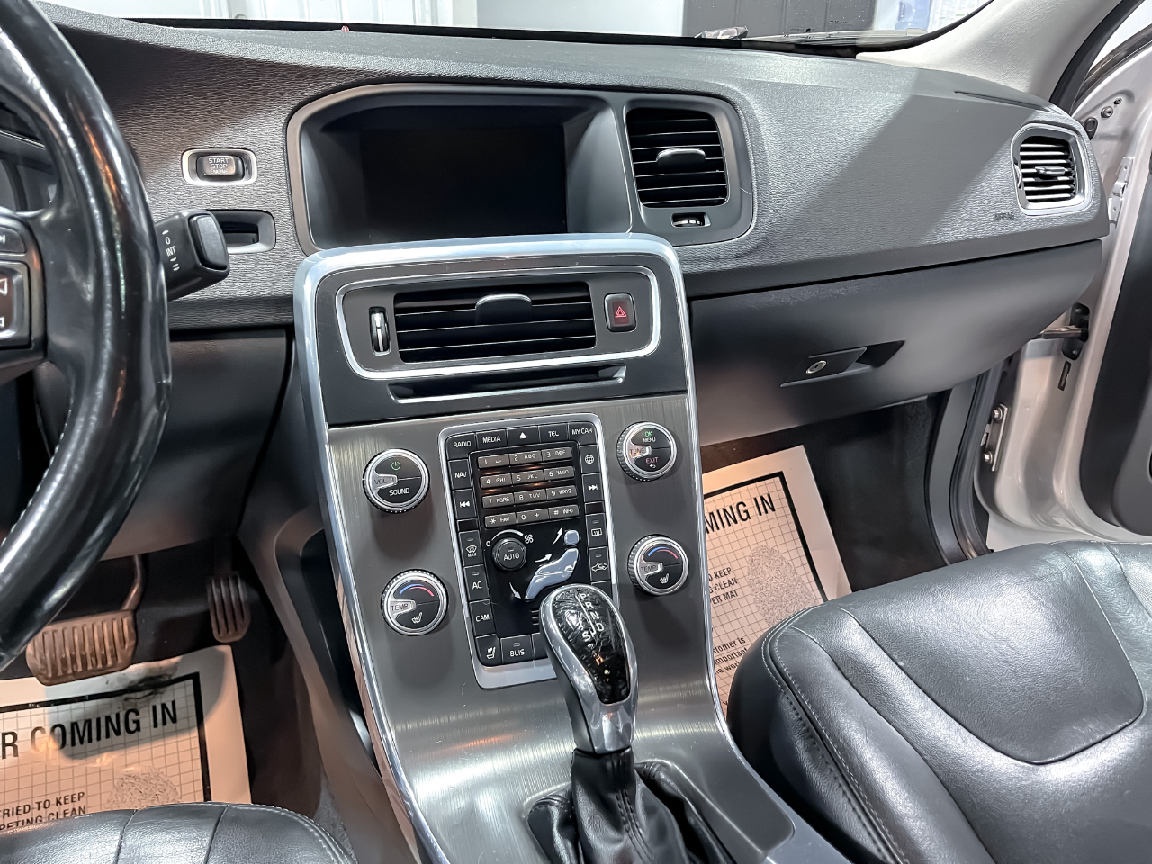 Volvo S60 4dr Sdn T5 Premier AWD 2016