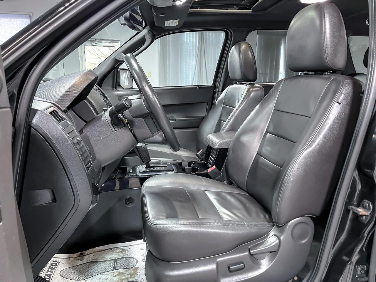 Ford Escape 4WD 4dr Limited 2011