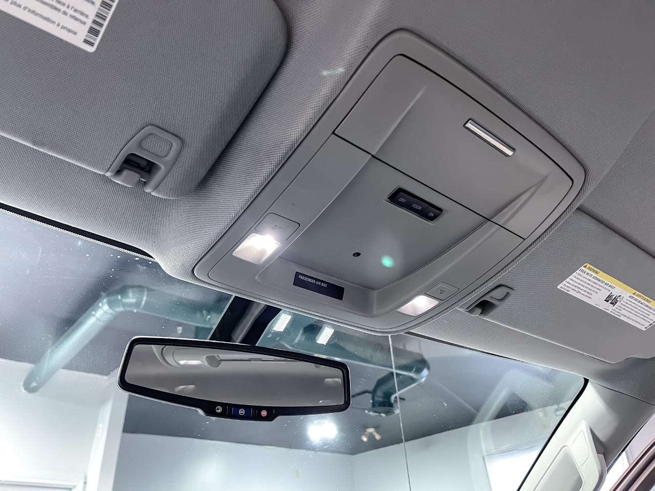 GMC Sierra 1500 4WD Reg Cab 133.0" 2017