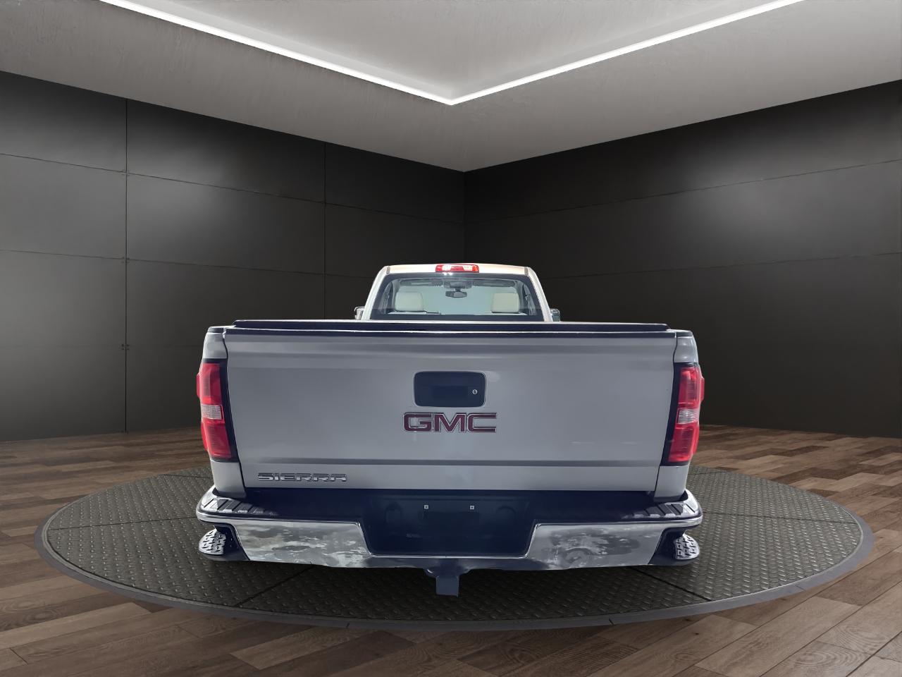 GMC Sierra 1500 4WD Reg Cab 133.0" 2017