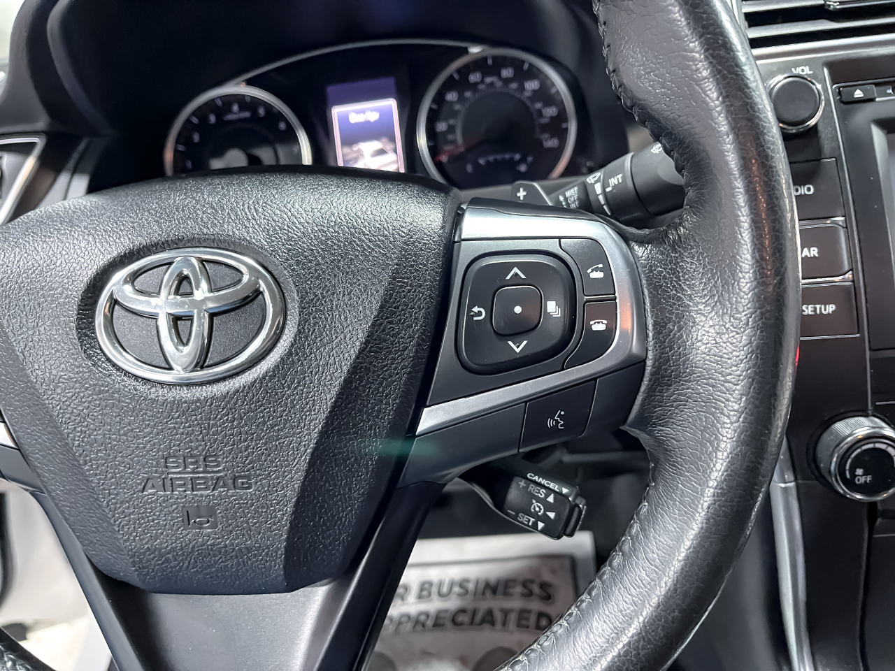 Toyota Camry 4dr Sdn I4 Auto XLE (Natl) 2015