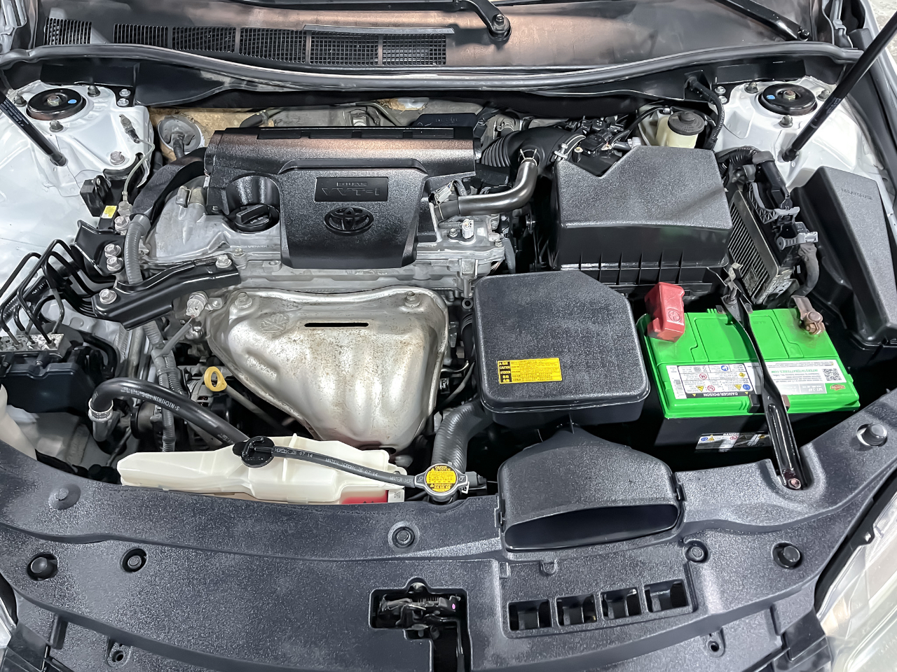 Toyota Camry 4dr Sdn I4 Auto XLE (Natl) 2015