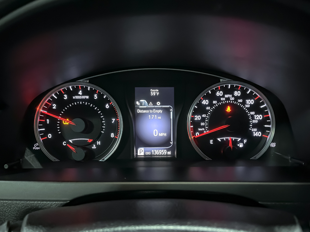 Toyota Camry 4dr Sdn I4 Auto XLE (Natl) 2015