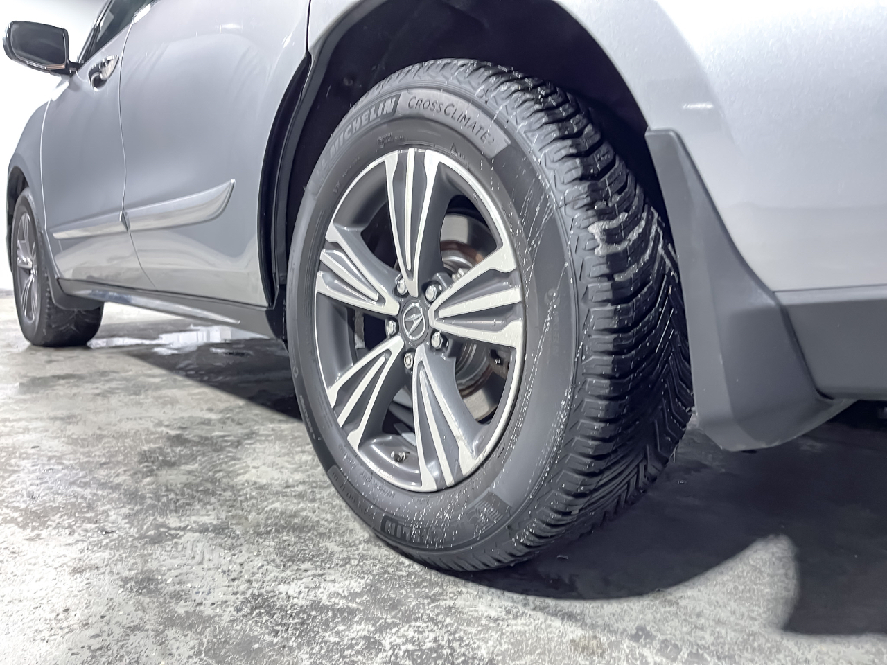 Acura MDX SH-AWD 2018