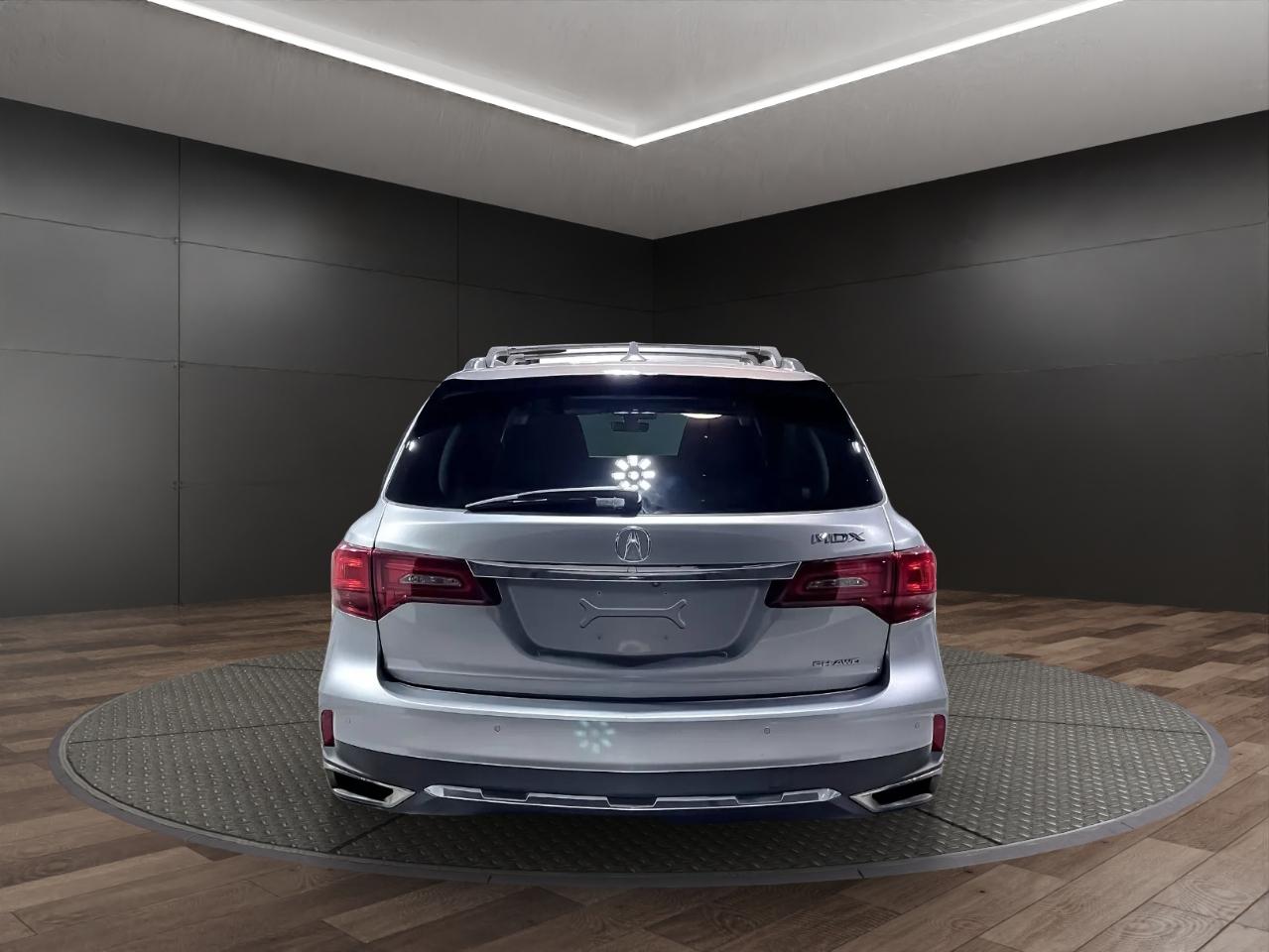 Acura MDX SH-AWD 2018